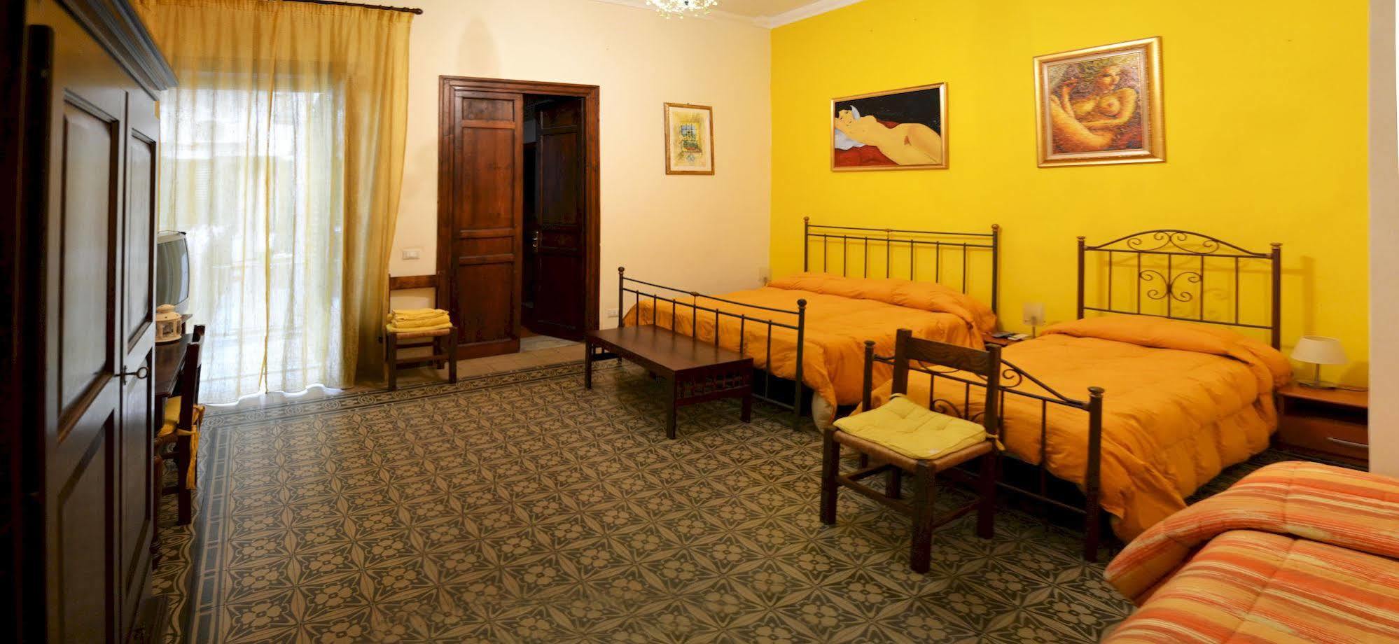 B&B Casa Degli Artisti Palermo Buitenkant foto
